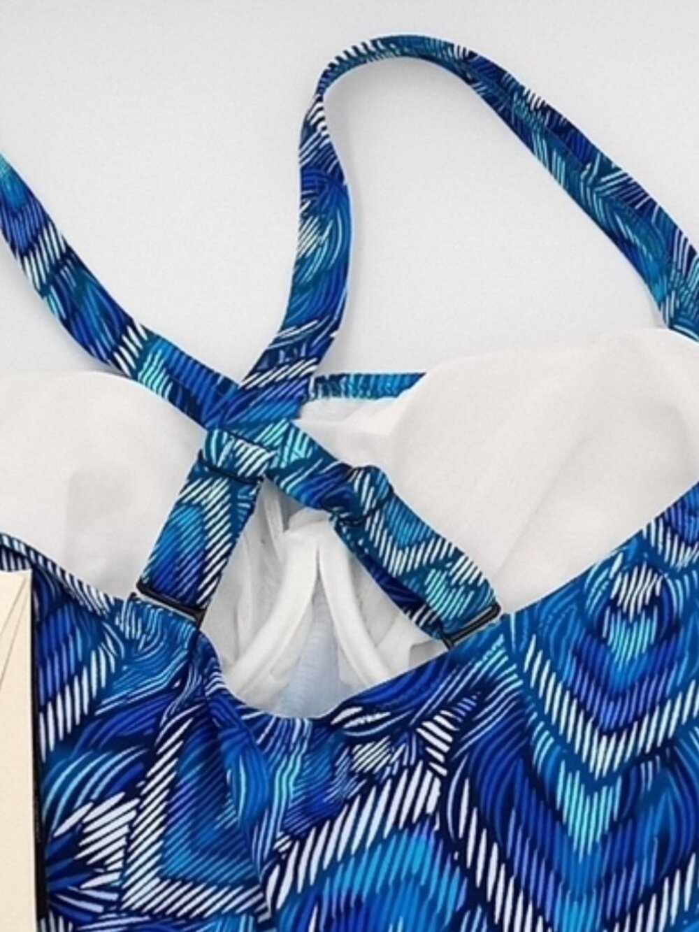 Profile by‎ Gottex Birds of a Feather Scoop Neck Underwire Swimsuit 6D - Picture 10 of 12